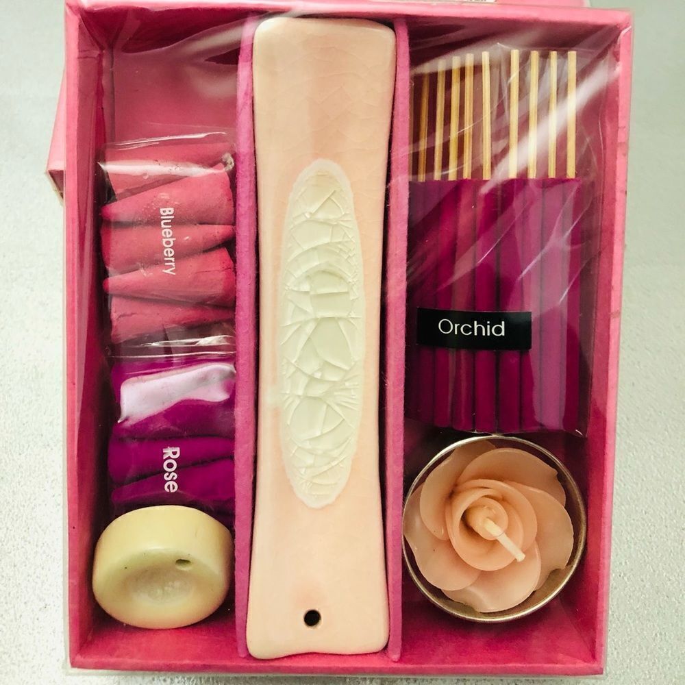NIB: Incense & Candle Gift Set - 3 Scents‎